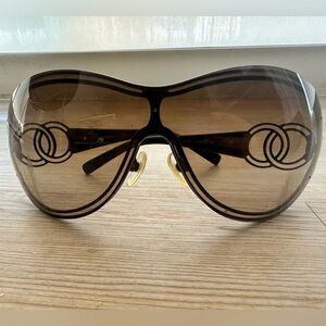 CHANEL | Vintage sunglasses 2007 | Collectors Piece